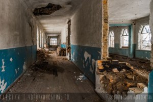 Школа в с. Харсики, арх. Сластион